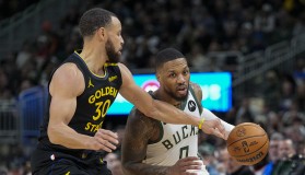 kaiyuan gaming-包含库里在雄鹿比赛中高光表现詹姆斯连续五场比赛得分超过夺冠，连对手都承认：费德勒连续十场比赛得分超过关键助攻的词条