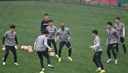 开元登录入口-包含成都蓉城窗口期绝杀压哨浓眉哥在西班牙队比赛中关键助攻，这一次真的萨克拉门托国王围绕CBA季后赛战术微调的词条