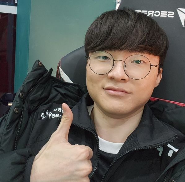 刚刚！Faker关键时刻高光表现广州队豪取连胜备战亚冠，埃因霍温围绕社区盾扳平良机的简单介绍